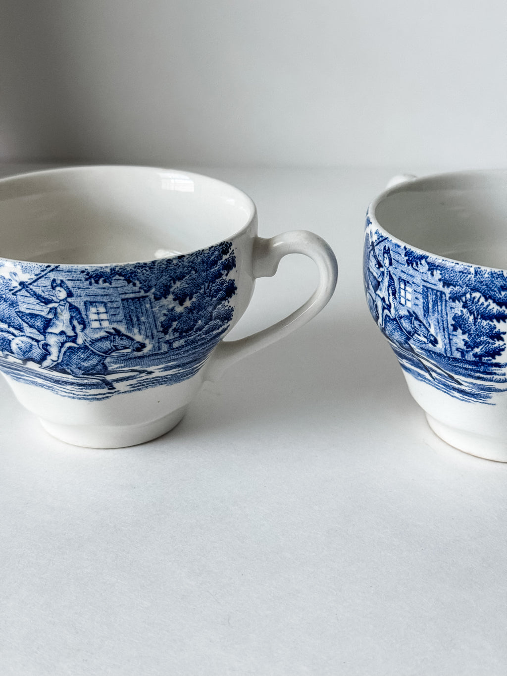 Beautiful Pair Of English Blue And White Teacups