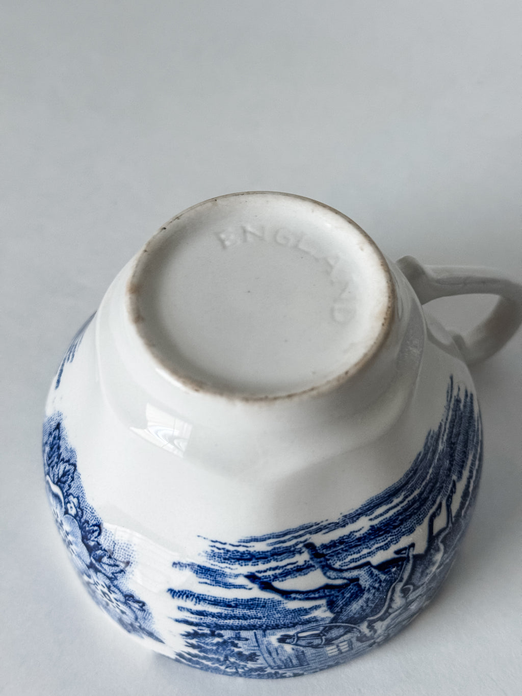 Beautiful Pair Of English Blue And White Teacups