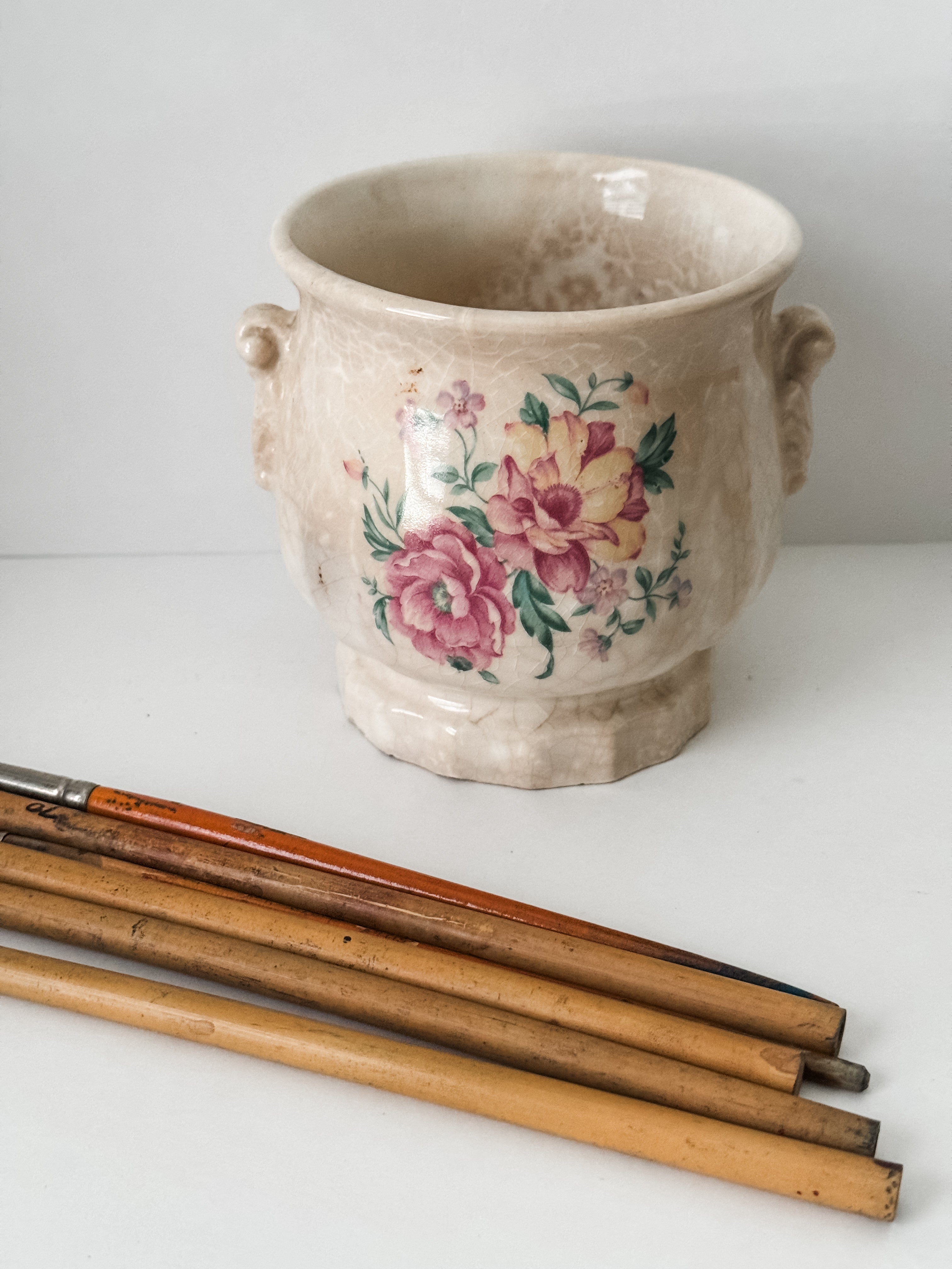 Small Vintage Ironstone Vessel With Paintbrush Collection