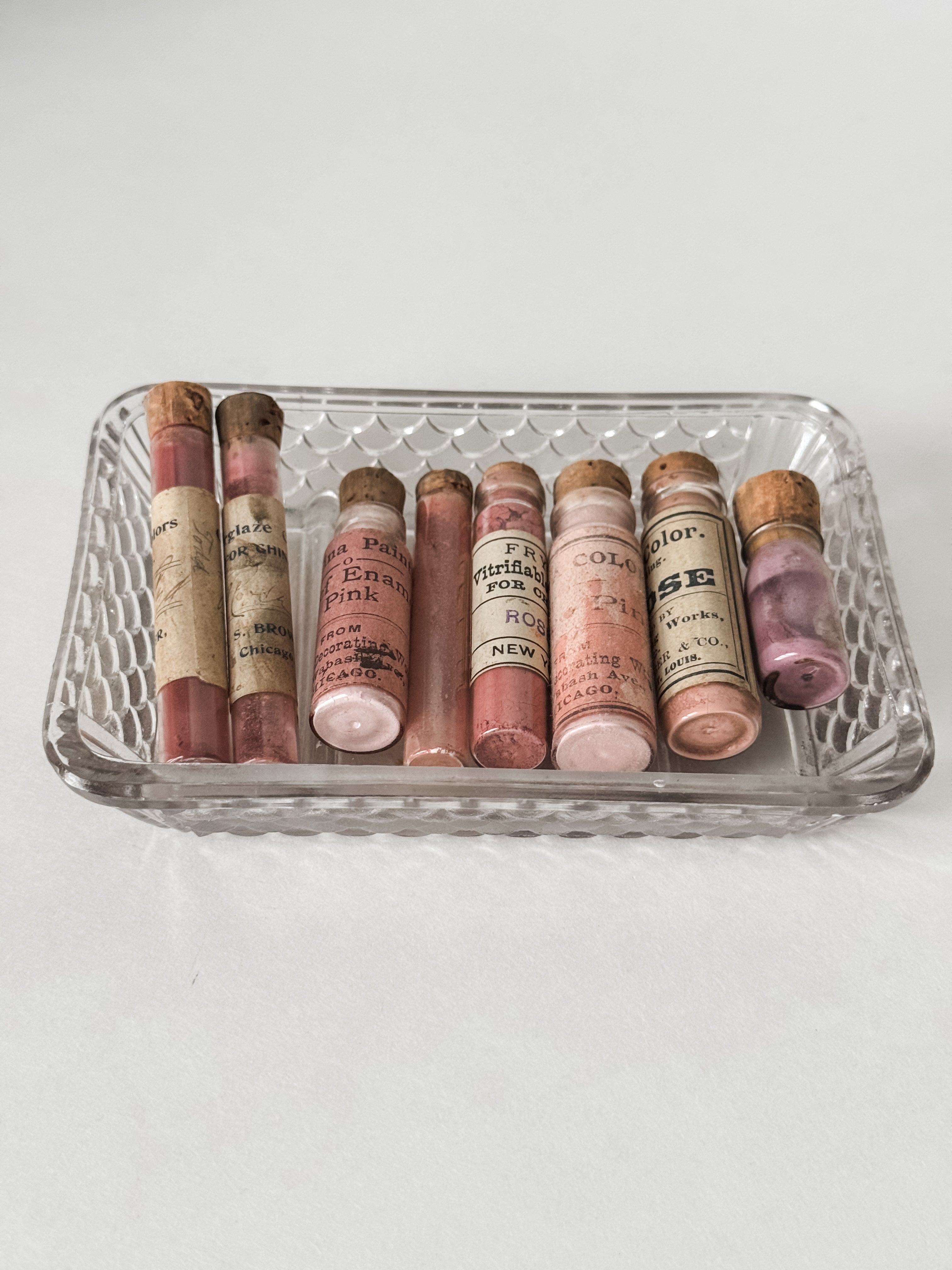 Set Of Glass Art Pigment Vials In Shades Of Pink With French Glass Dish