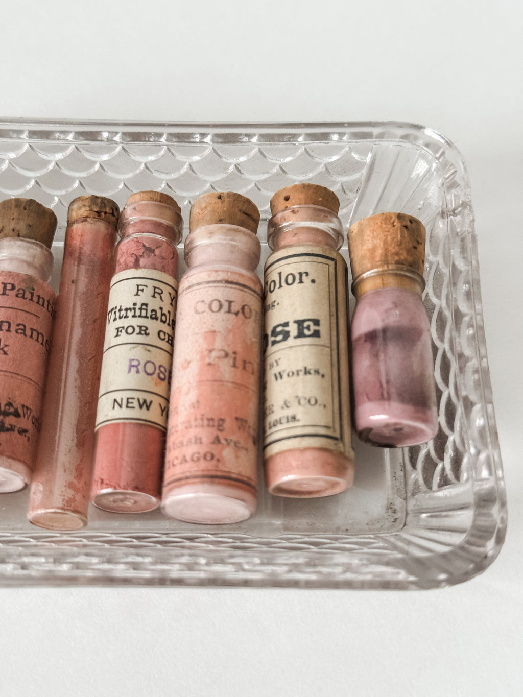 Set Of Glass Art Pigment Vials In Shades Of Pink With French Glass Dish