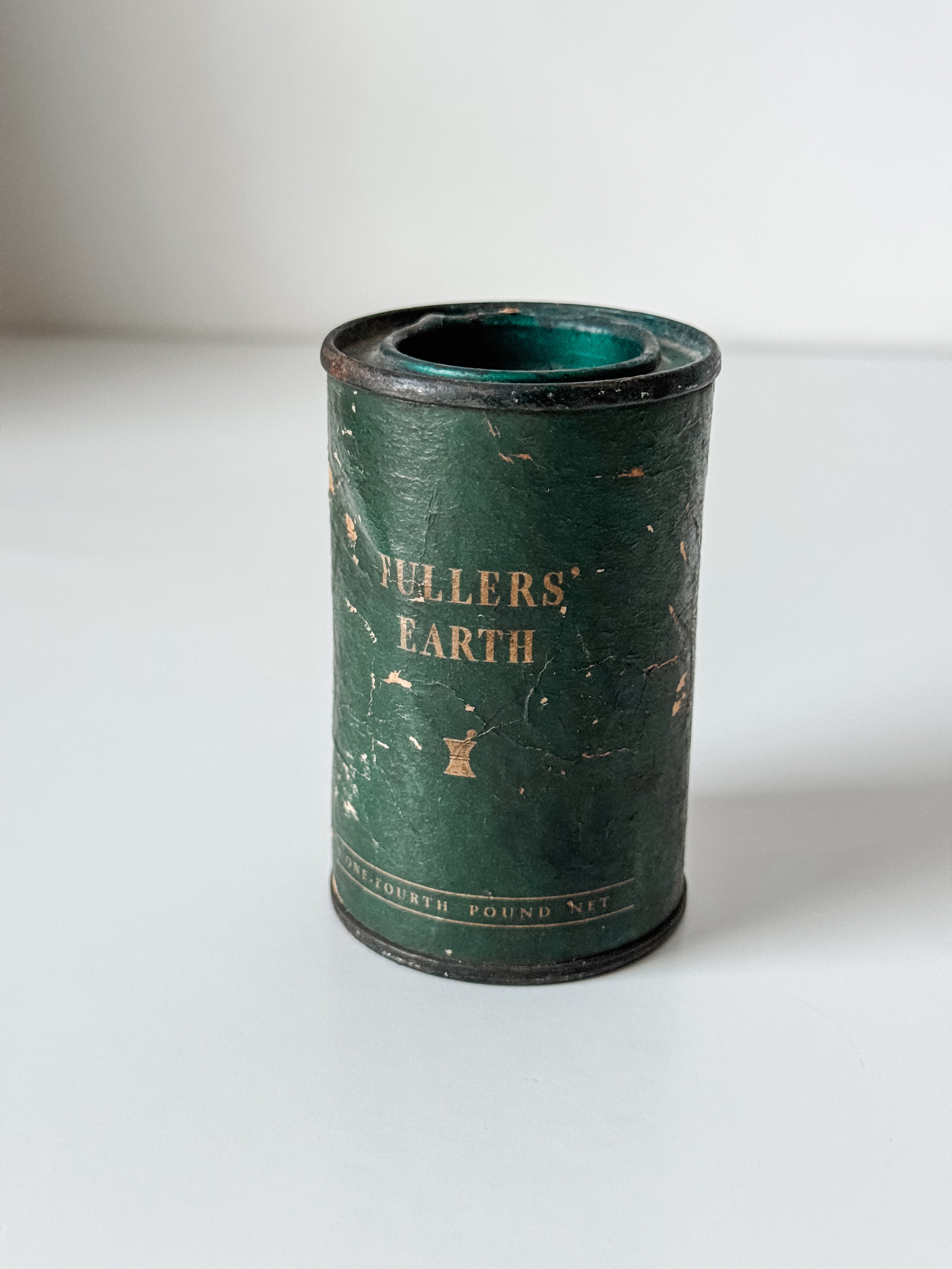 Vintage Fullers' Earth Phamaceutical Tin