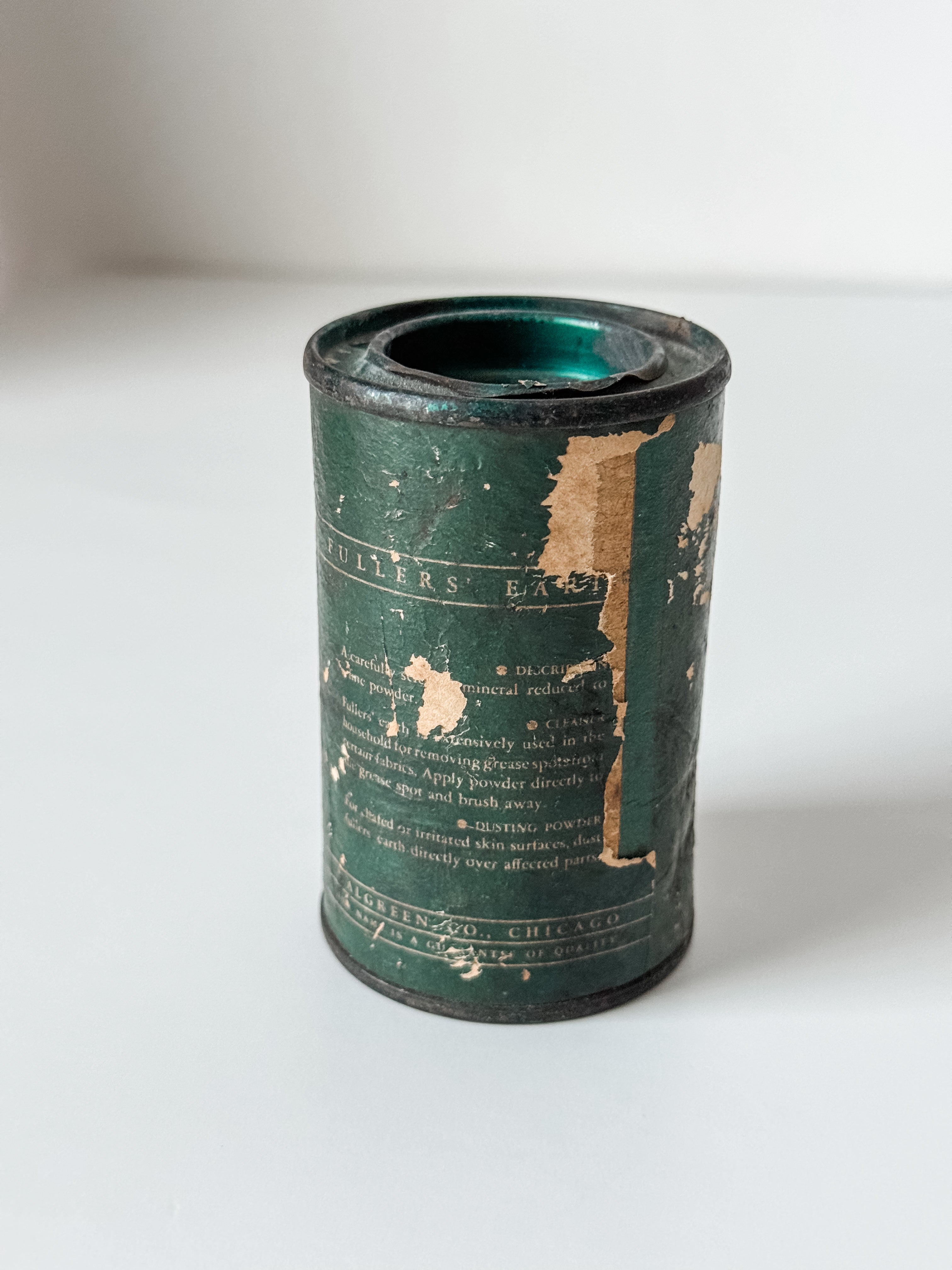 Vintage Fullers' Earth Phamaceutical Tin