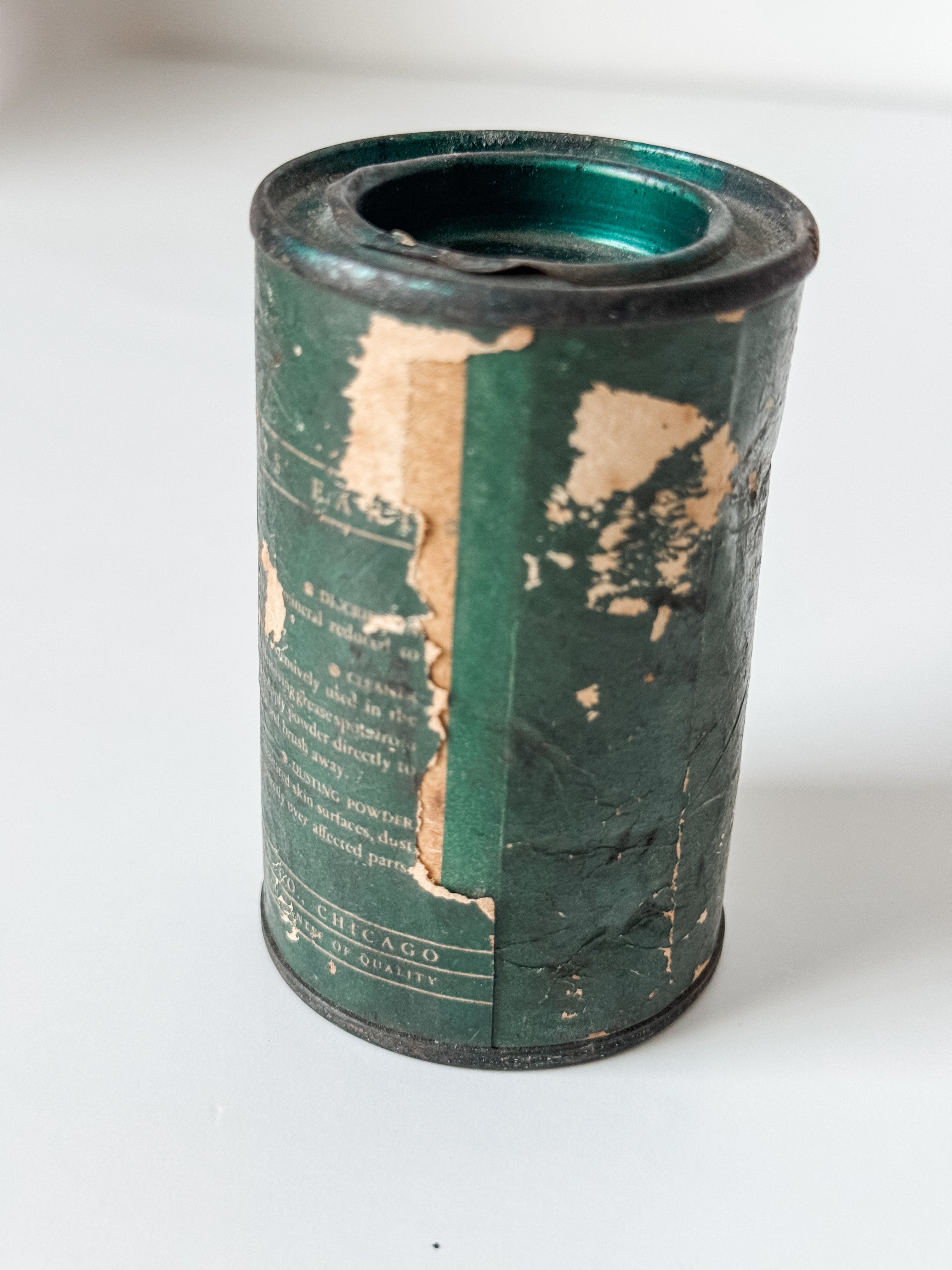 Vintage Fullers' Earth Phamaceutical Tin