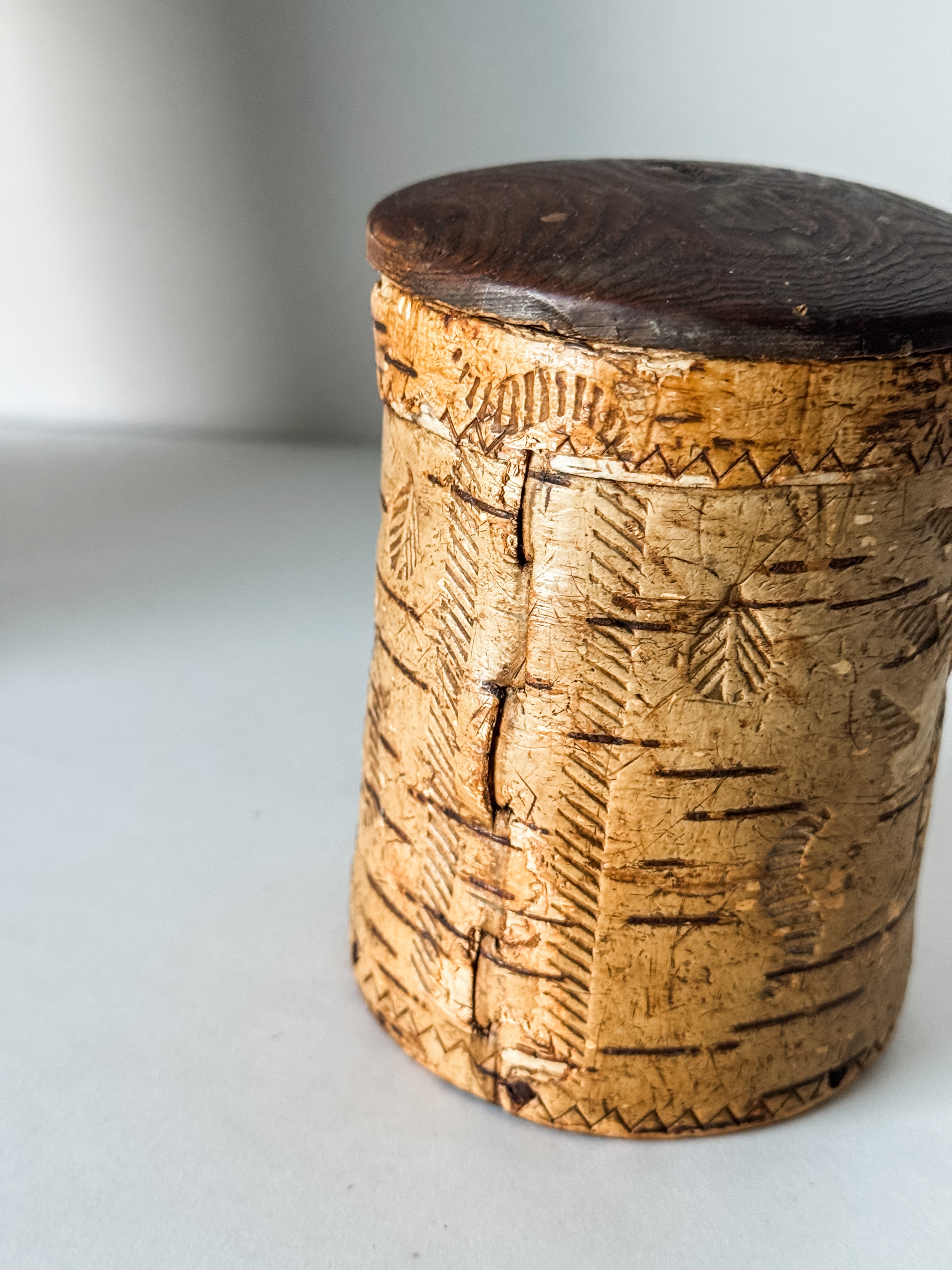Antique Finnish Birch Bark Tobacco Box With Lid