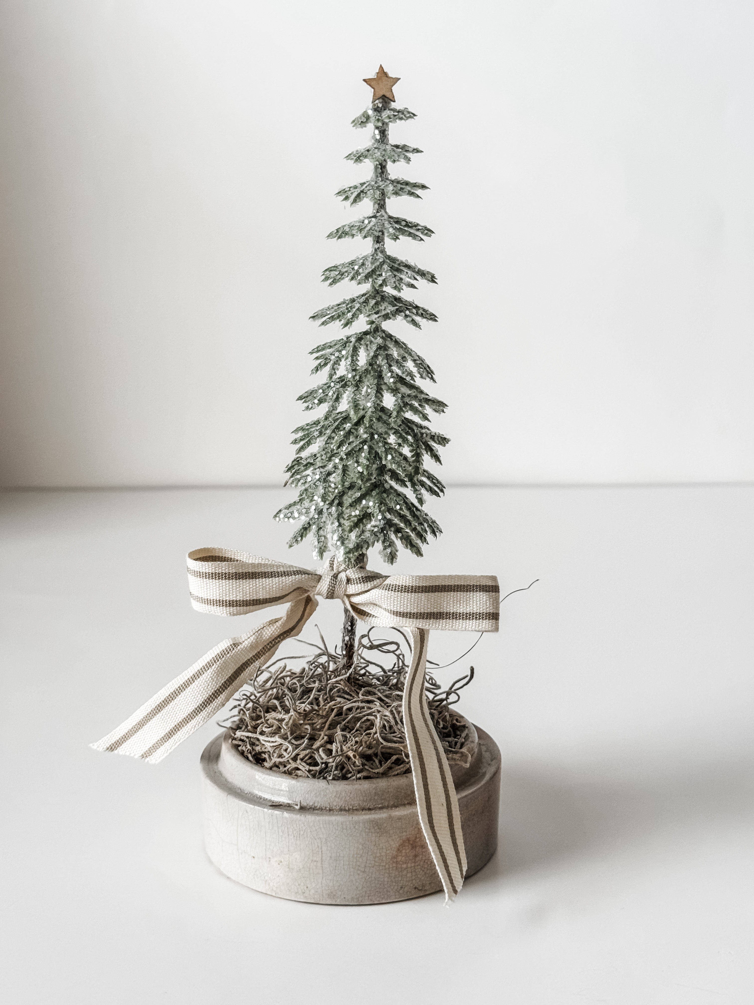 Medium Sized Antique Ironstone Pot With Primitive Tree