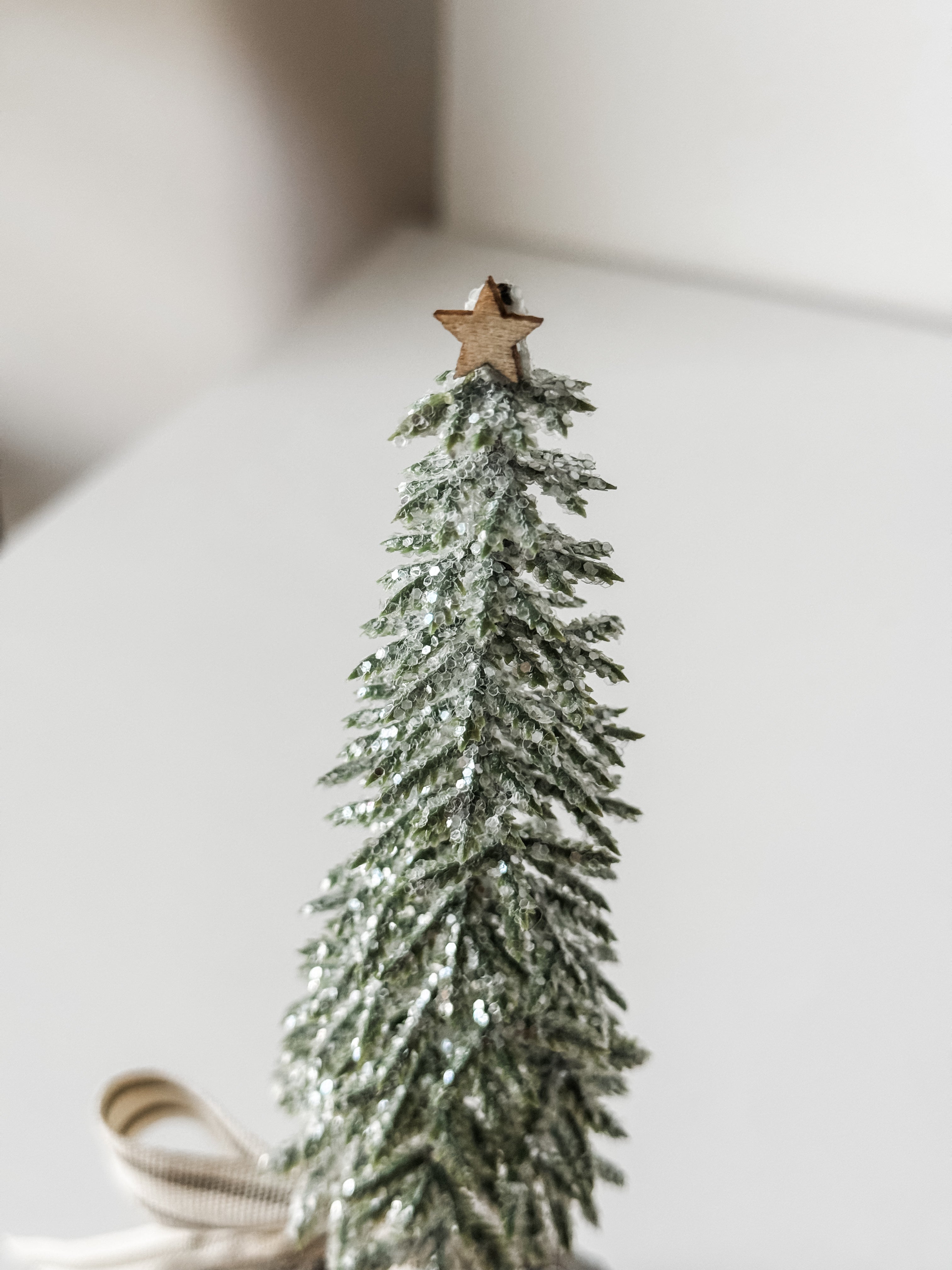 Medium Sized Antique Ironstone Pot With Primitive Tree