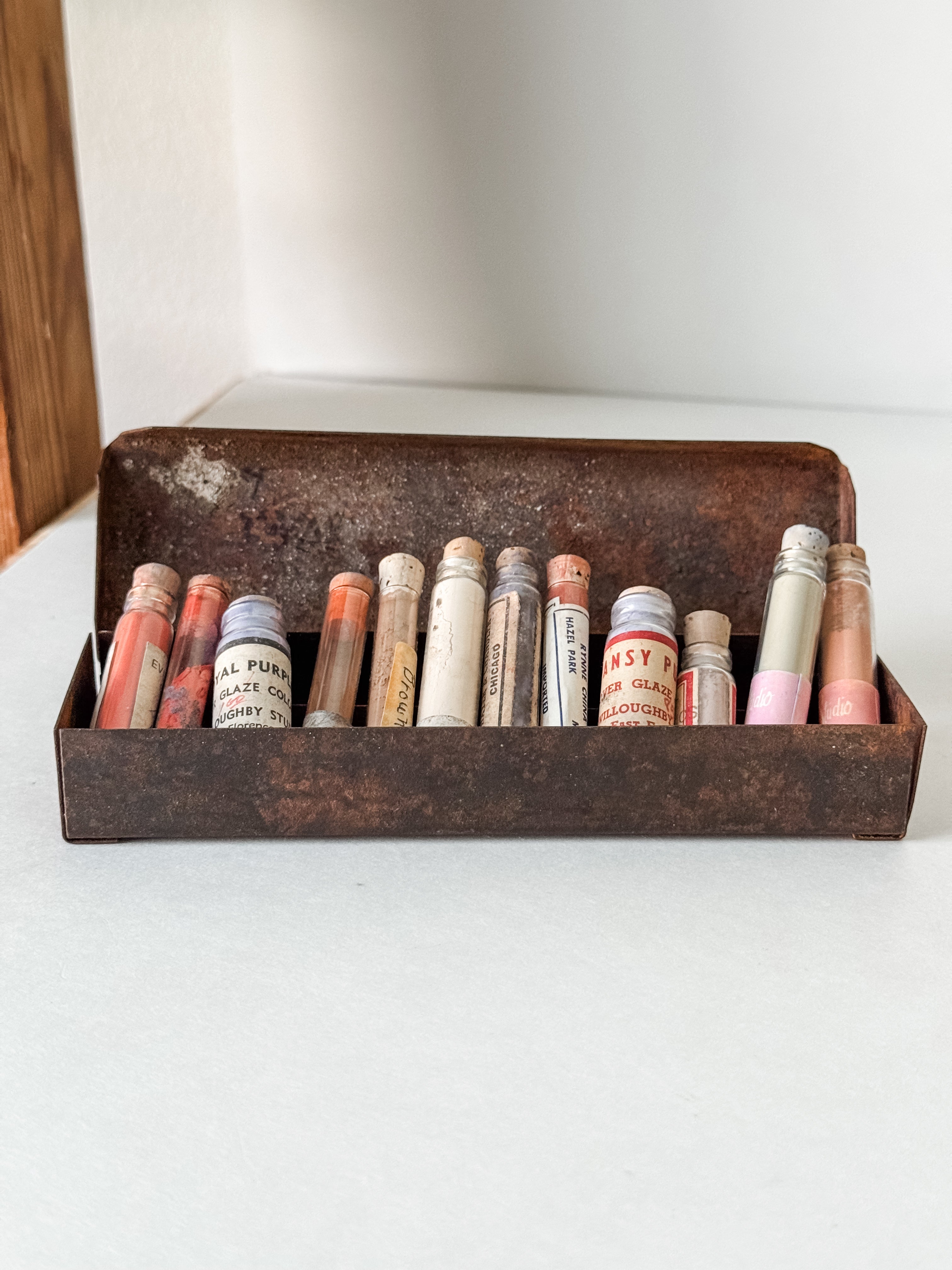 Vintage Rusty Metal Box With 12 Glass Vials Of Antique And Vintage Paint Powder Pigments