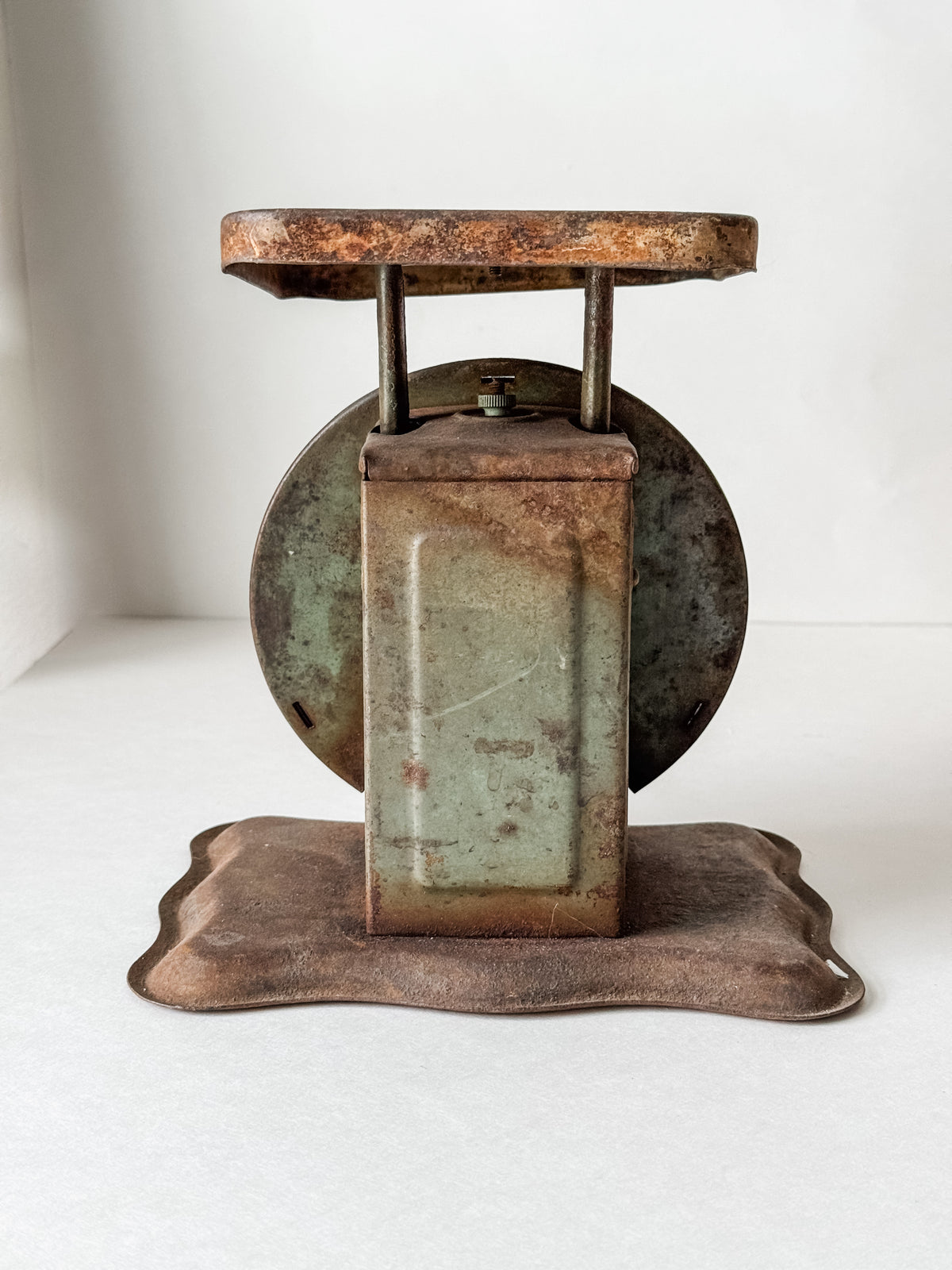 Fabulous Old Rusty Pelouze Scale