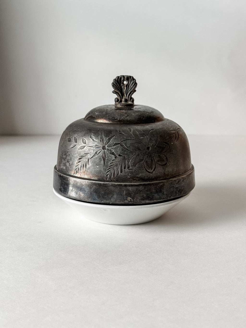 Antique Pewter Or Silverplate Hotel Food Dome