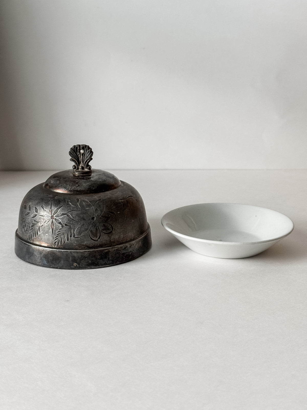 Antique Pewter Or Silverplate Hotel Food Dome
