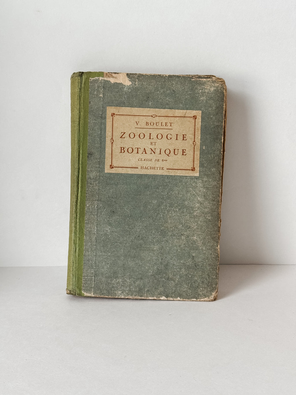 1931 Hardcover Parisian Zoology And Botany Book
