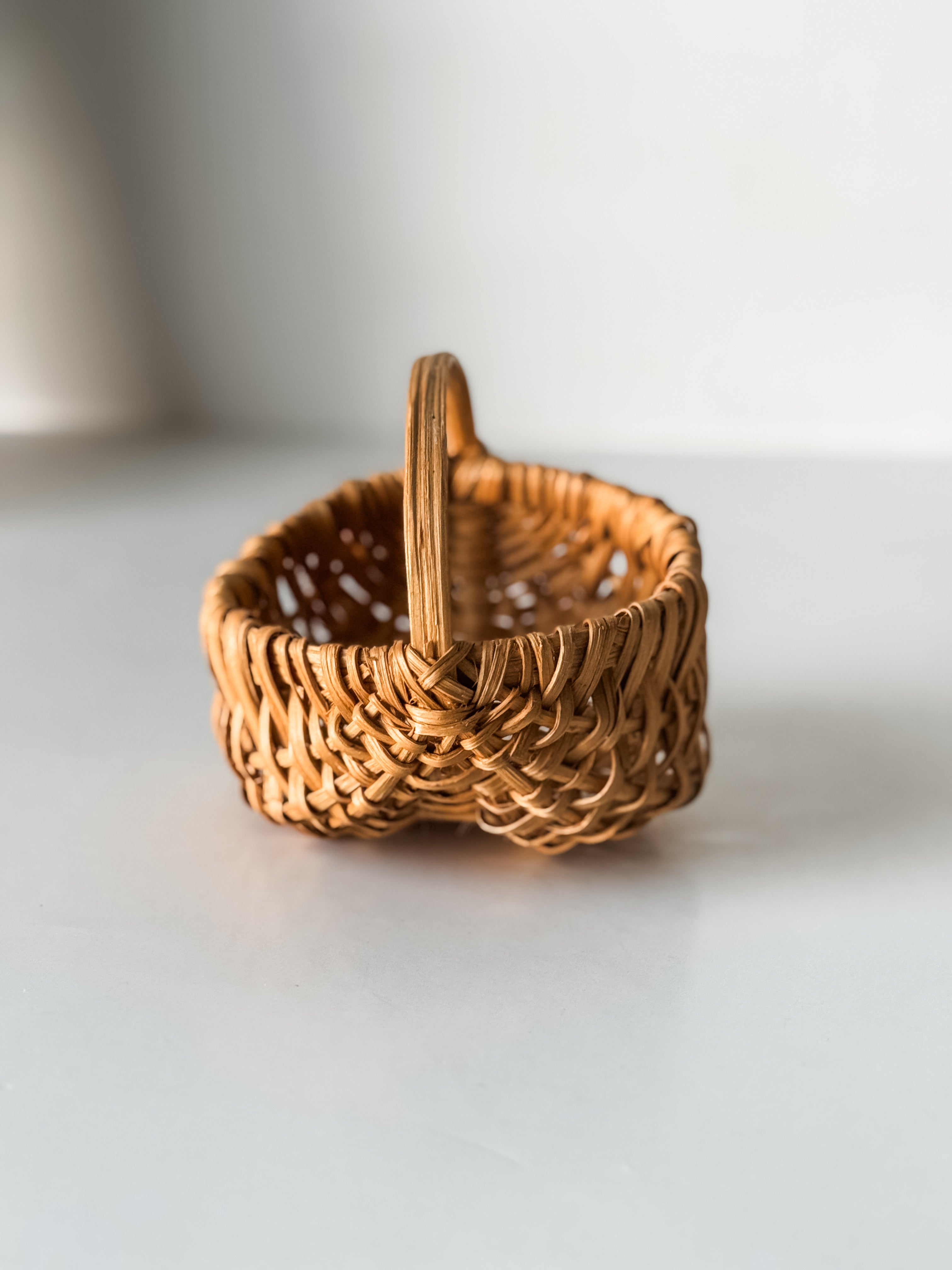 Tiny Vintage Buttocks Basket