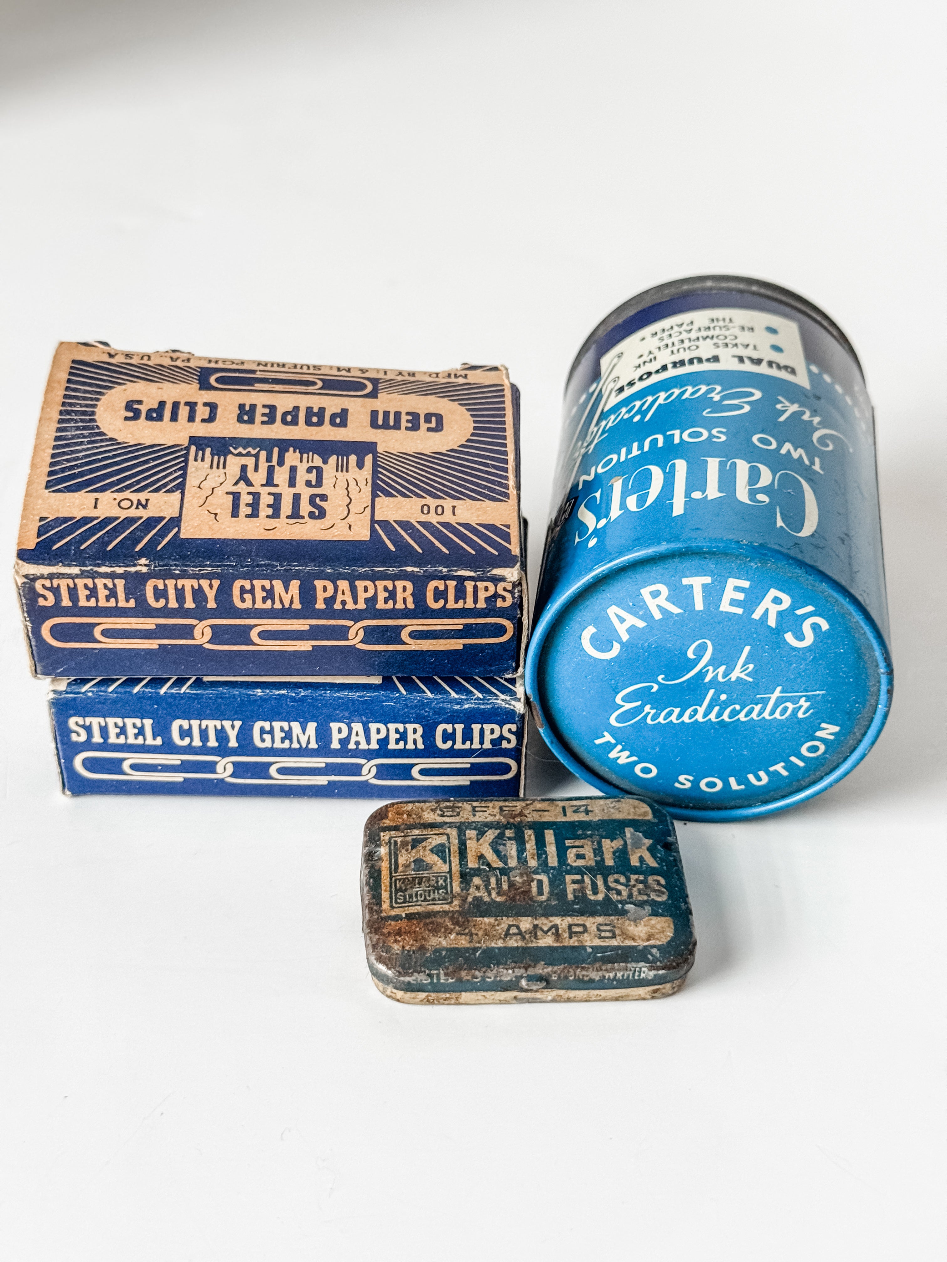 Mixed Lot of Vintage Blue Graphic Containers