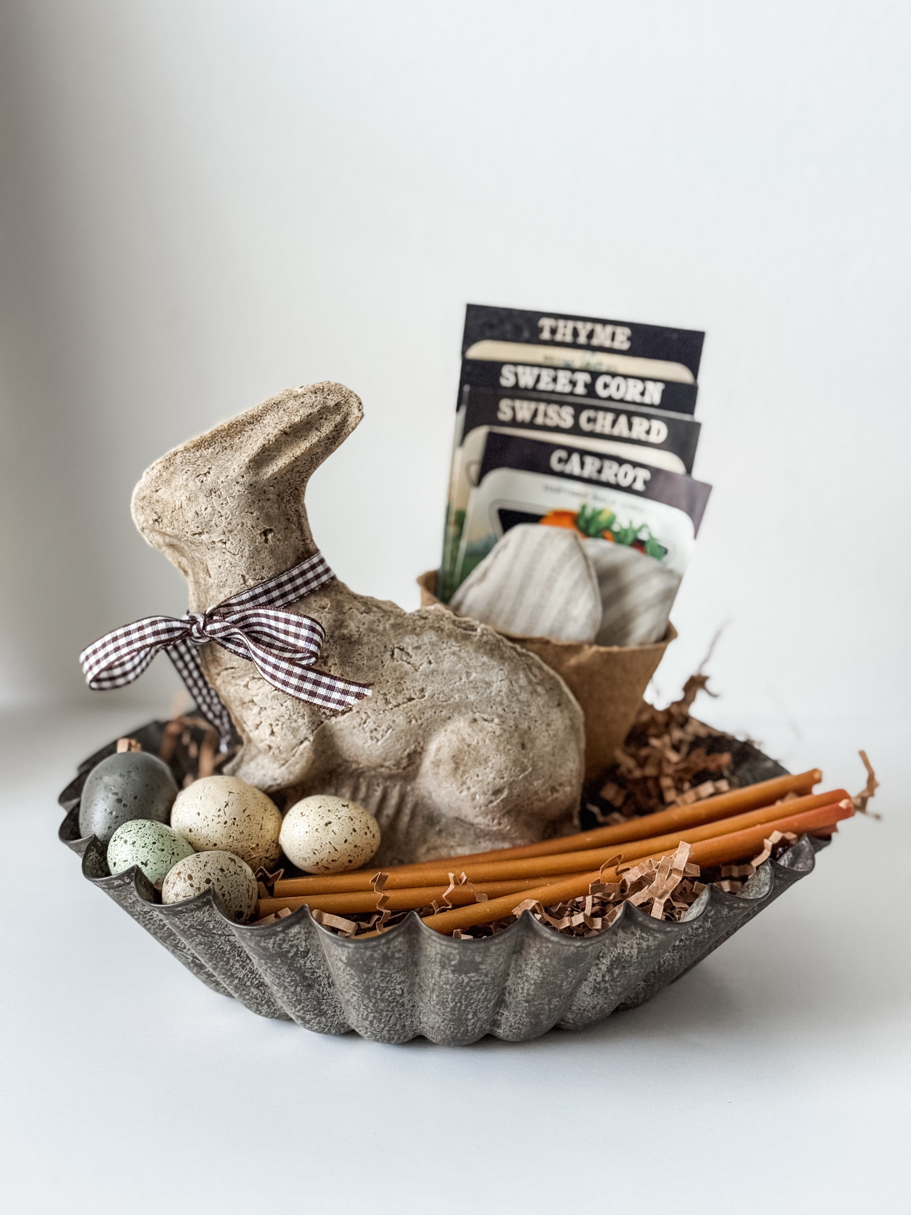 Vintage And Handmade Spring Vintage Tin Bundle