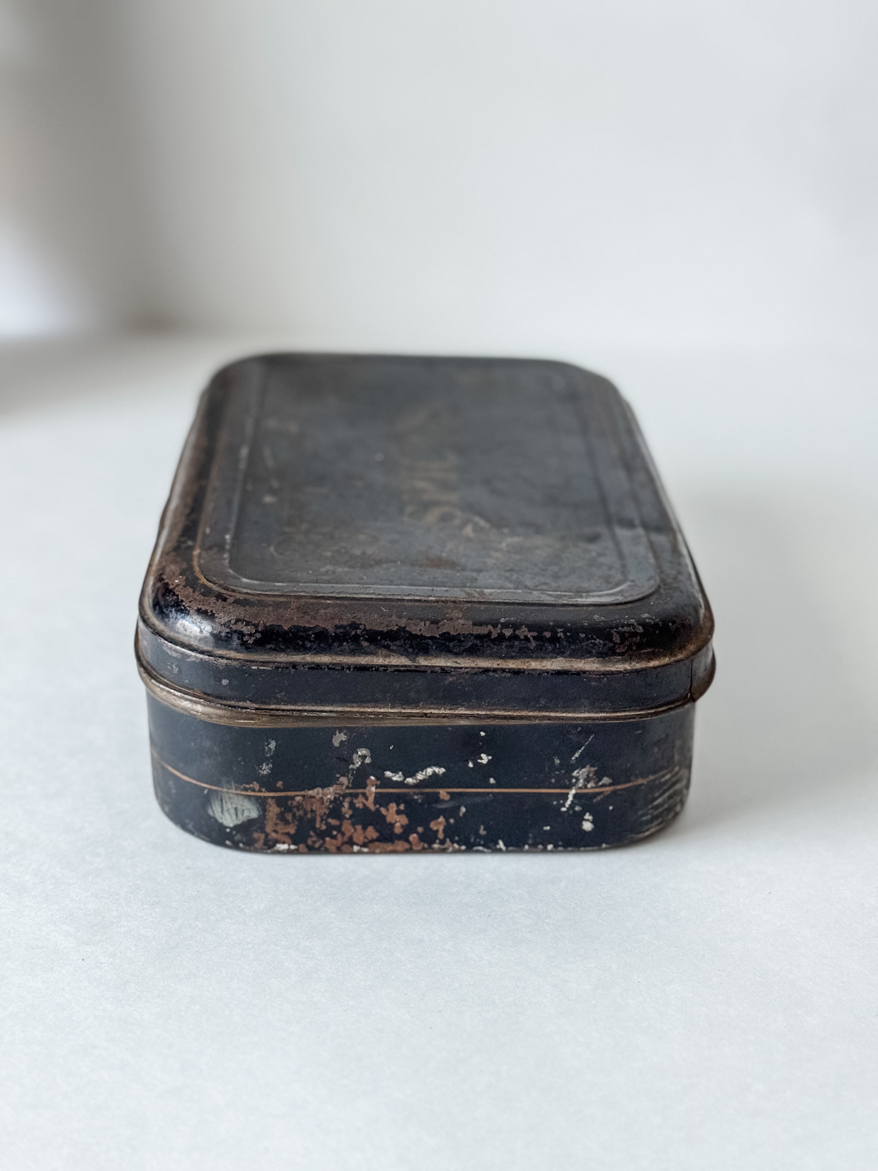 Antique Toleware Spice Tin With Six Spice Canisters