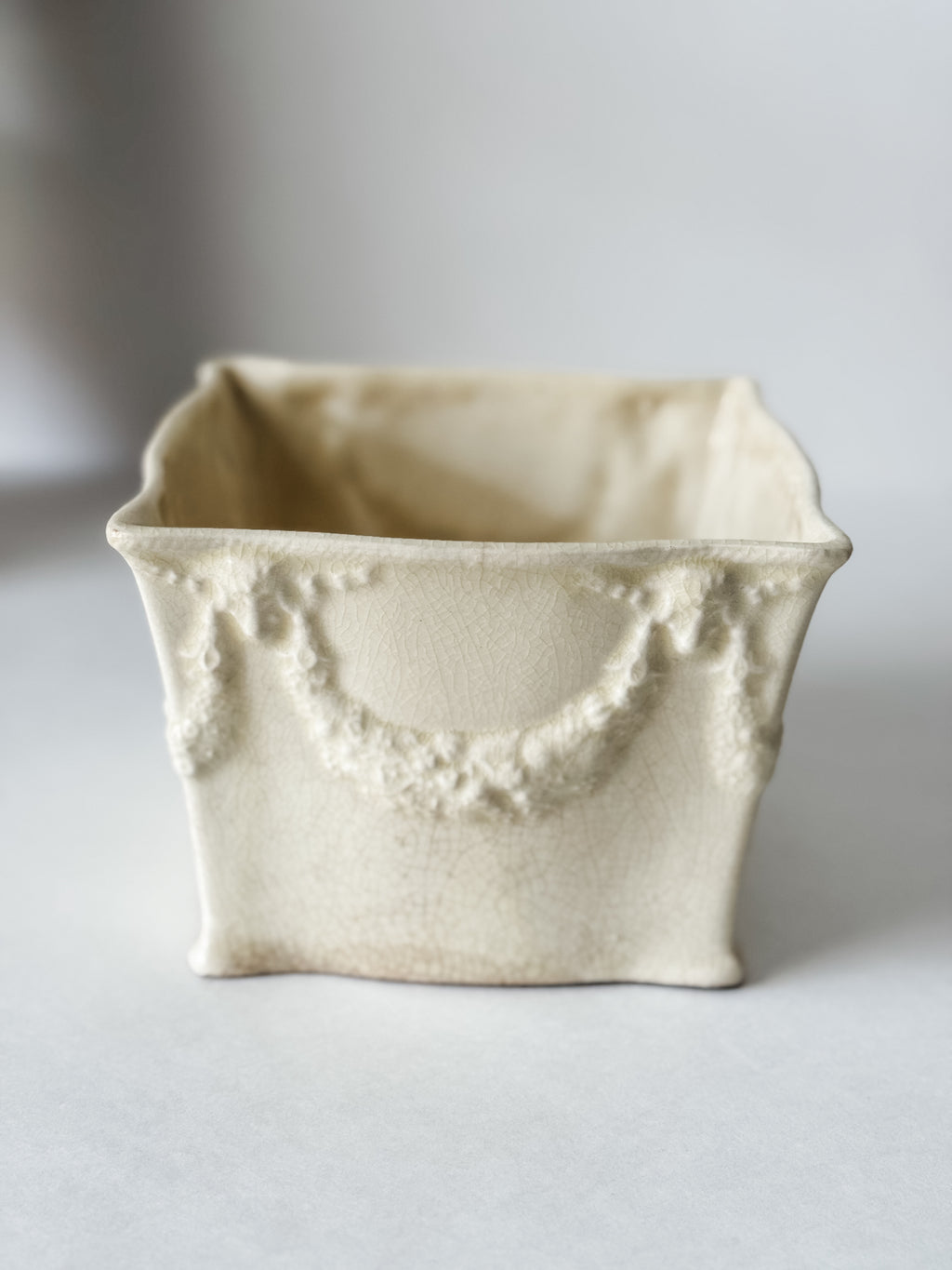 Vintage Pale Yellow Garden Pot With Bow And Floral Detail