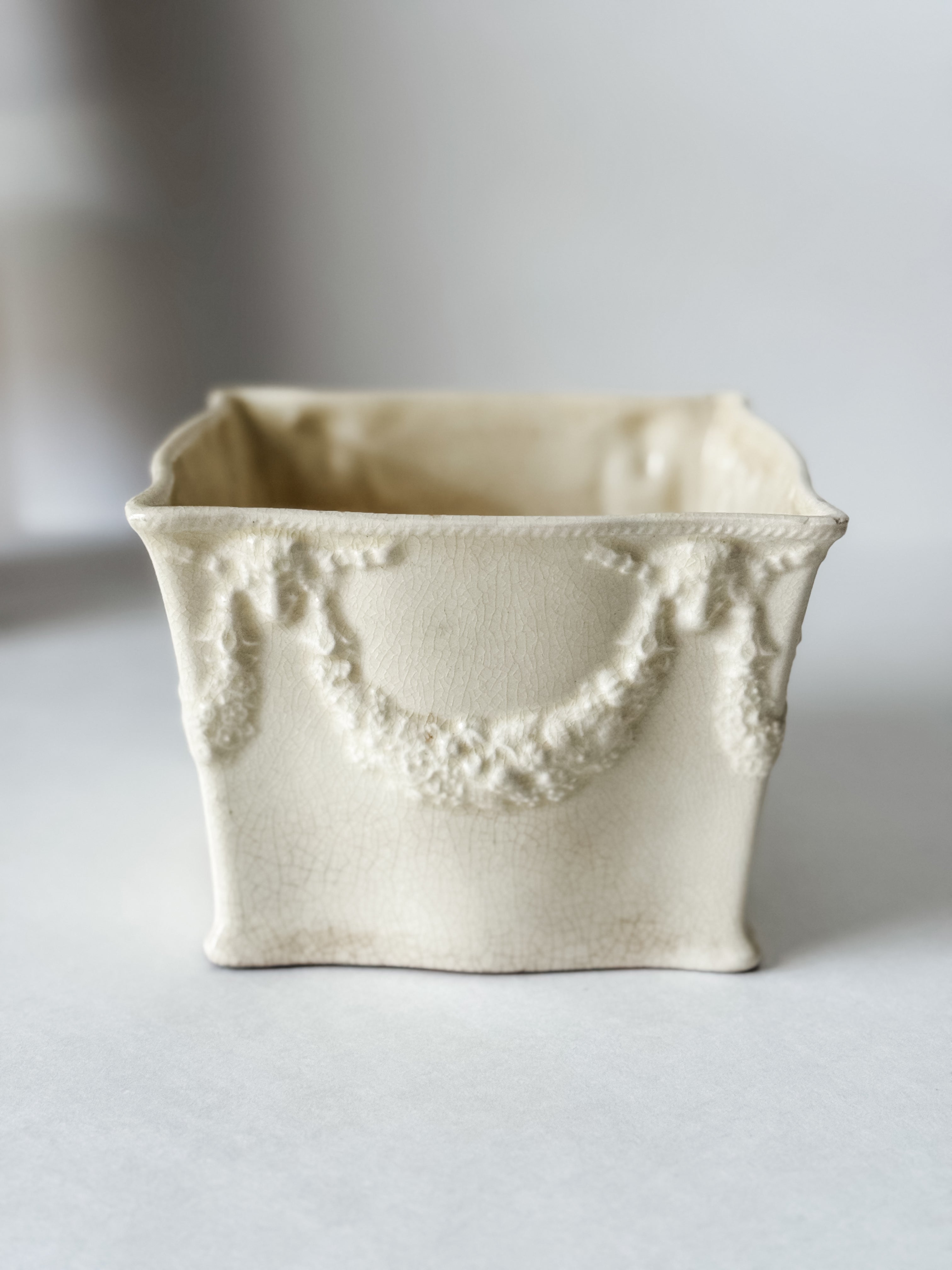 Vintage Pale Yellow Garden Pot With Bow And Floral Detail