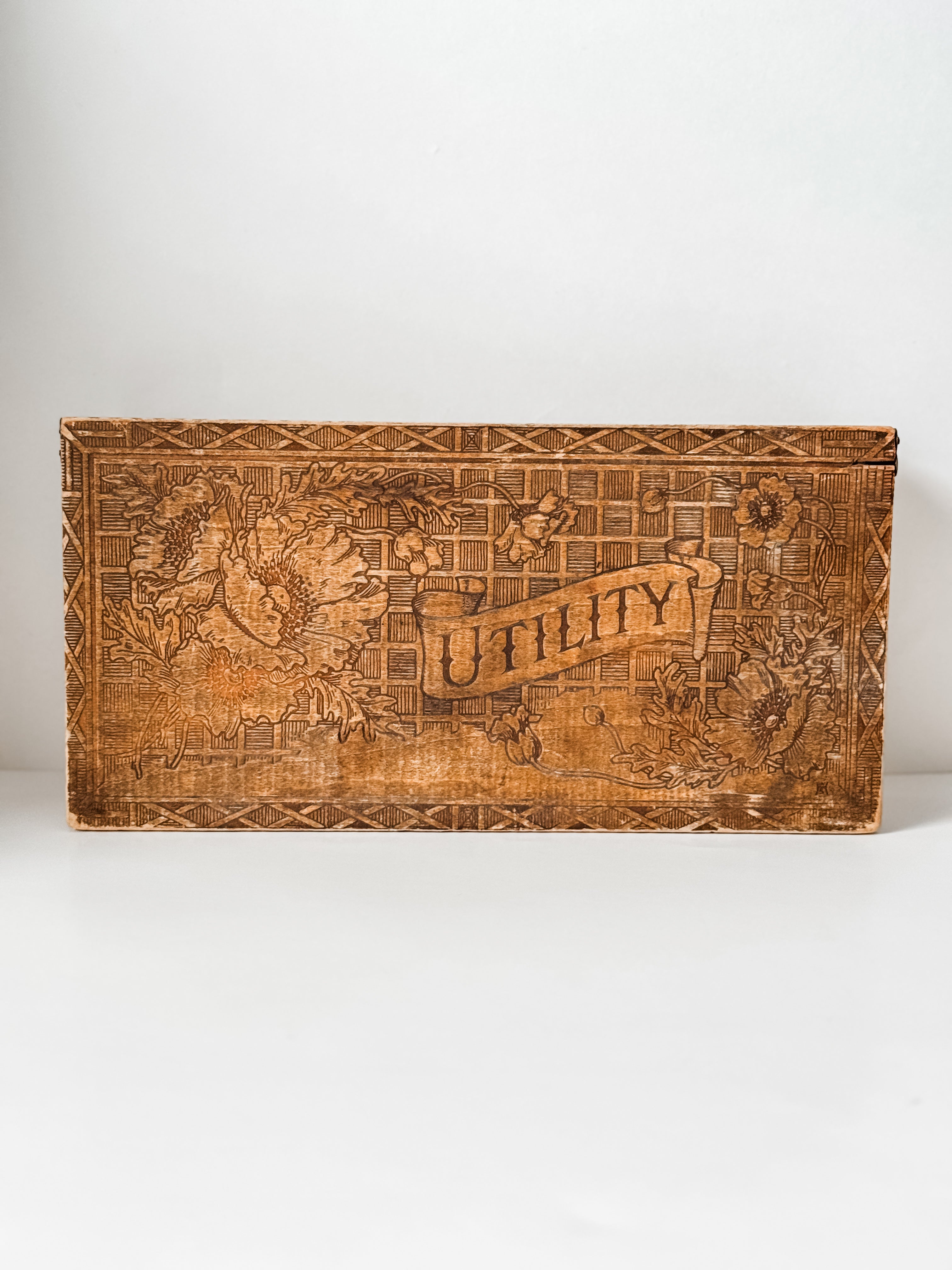 Beautiful Vintage Wood Box With Carved Florals