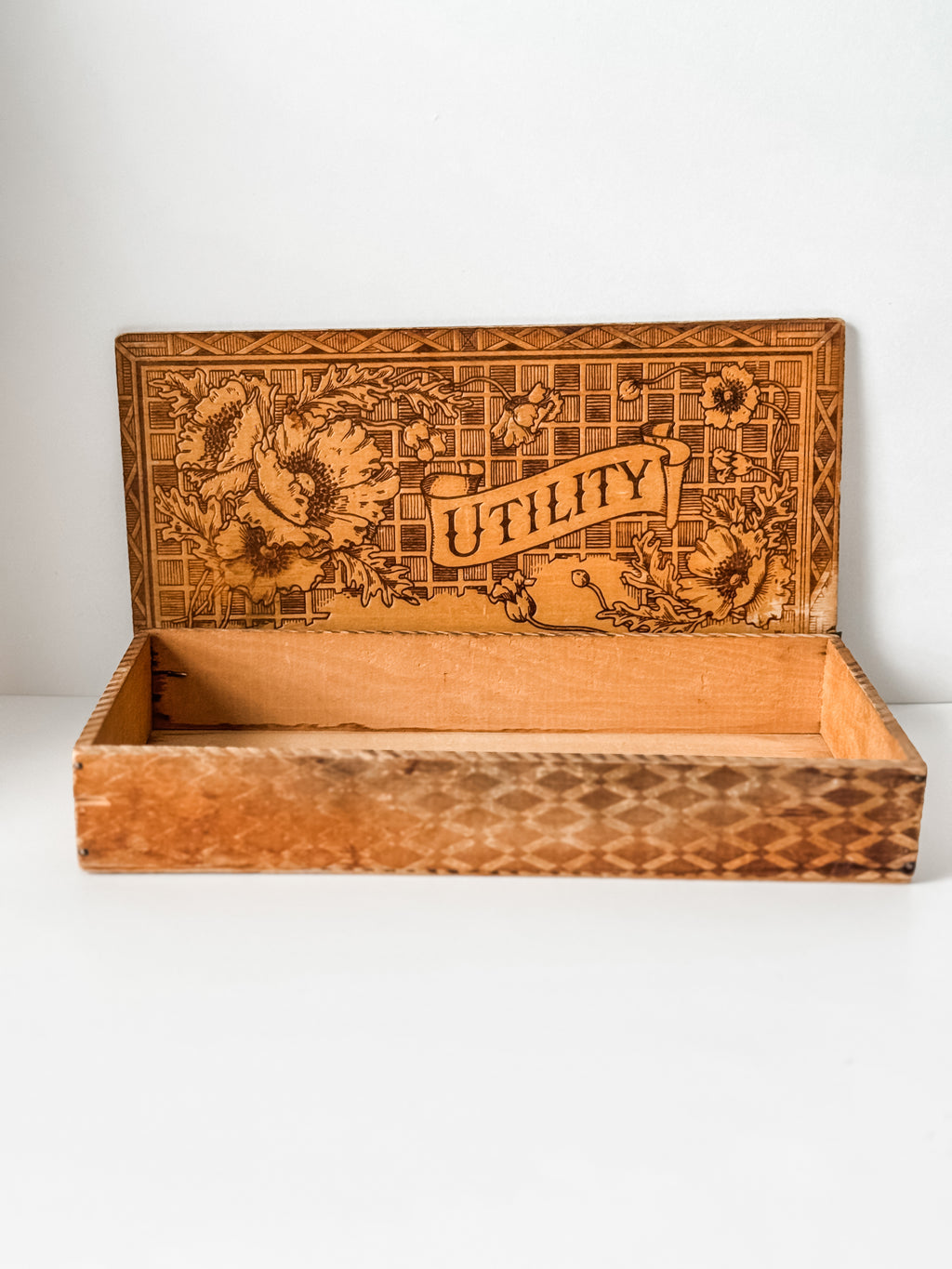 Beautiful Vintage Wood Box With Carved Florals