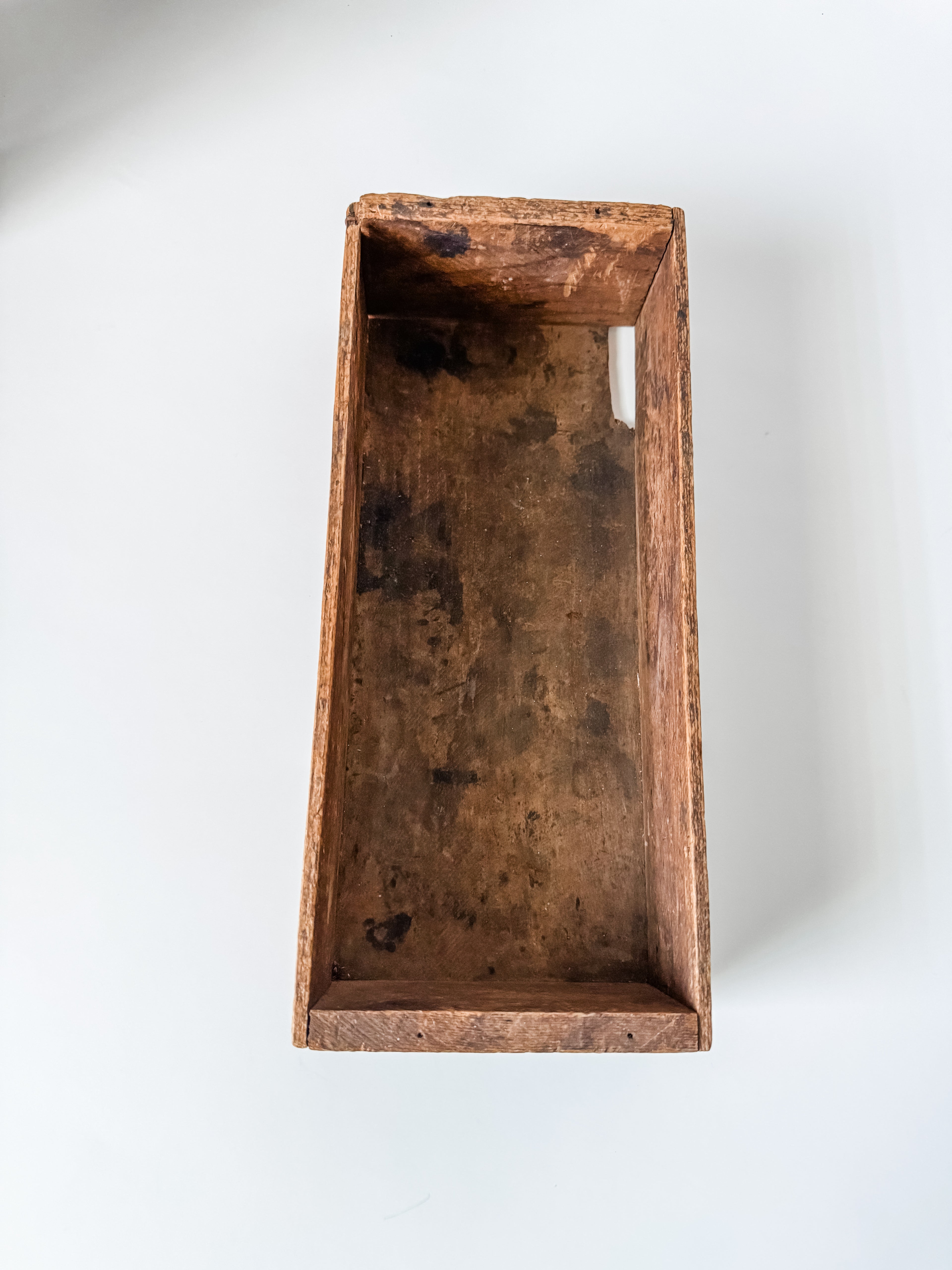 Vintage Primitive Cloverbloom Cheese Box With Knob