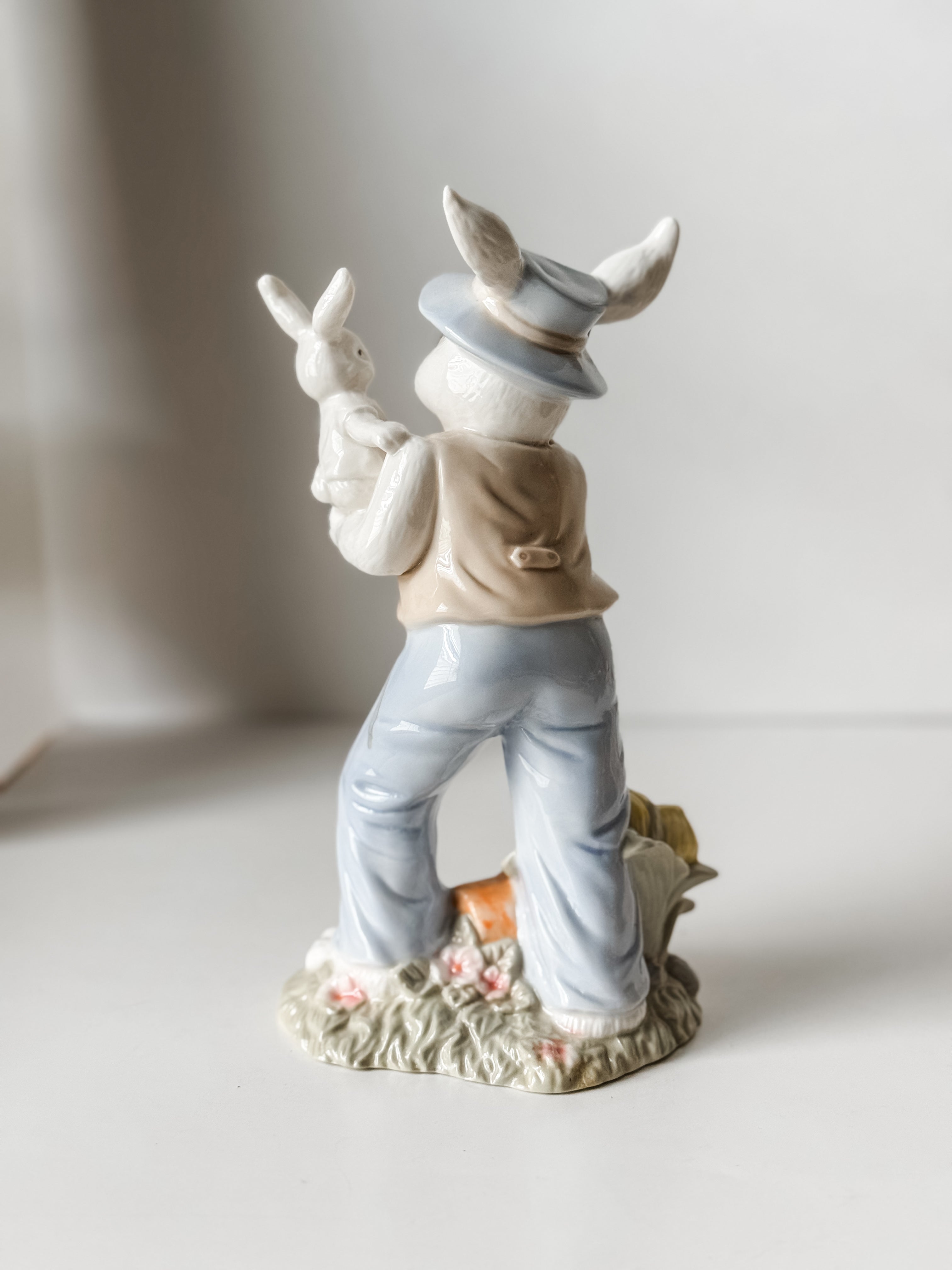 Vintage Porcelain Father And Child Bunny Figurine