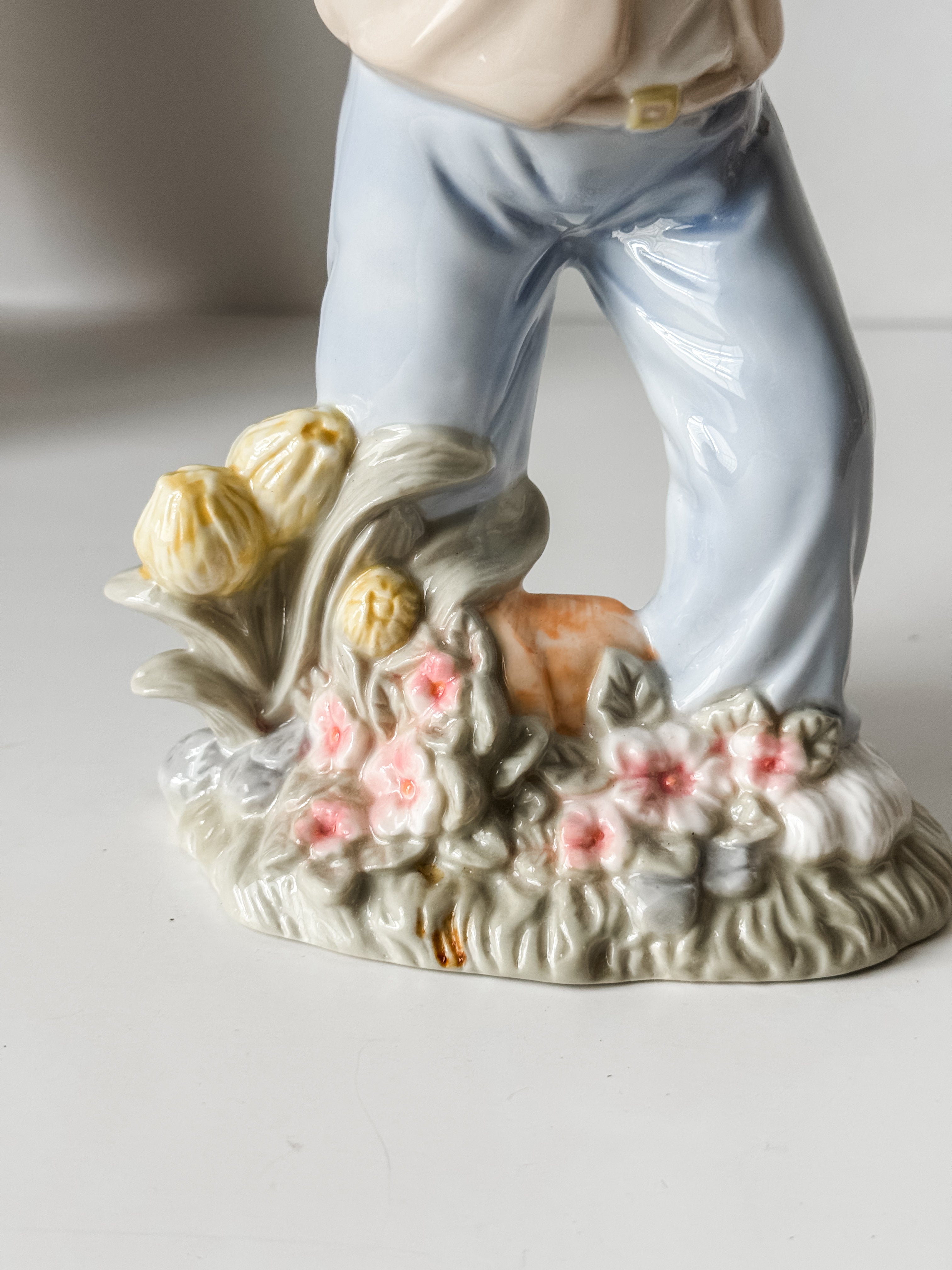 Vintage Porcelain Father And Child Bunny Figurine