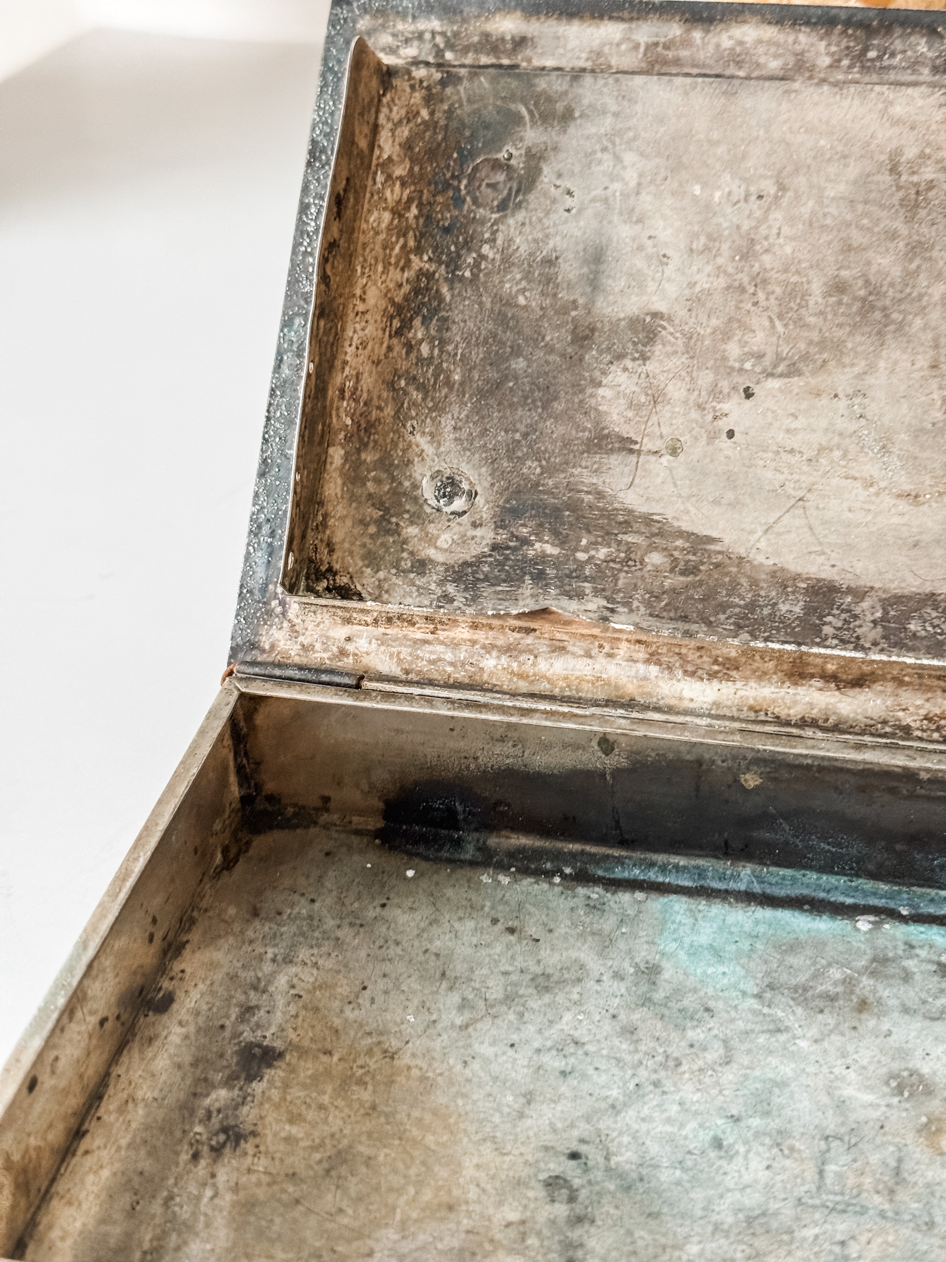 Vintage Silver Plate Cigarette Humidor Box With Patina